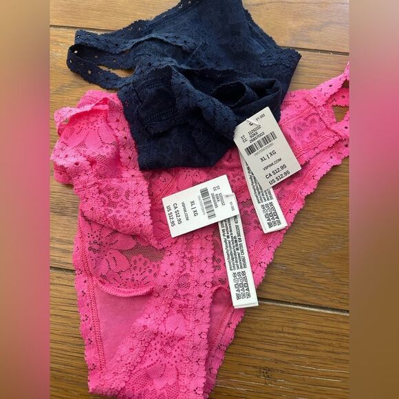 Victoria’s Secret Lot of Sexy Navy 38C Push Up Bra and Size XL Panty Bu - Picture 5 of 7